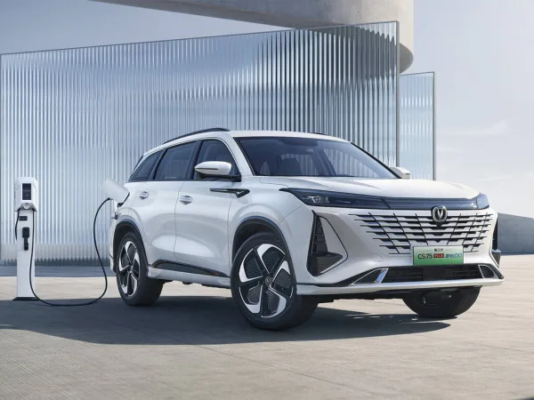 Запчасти CHANGAN CS75 PLUS 2025-Н.В
